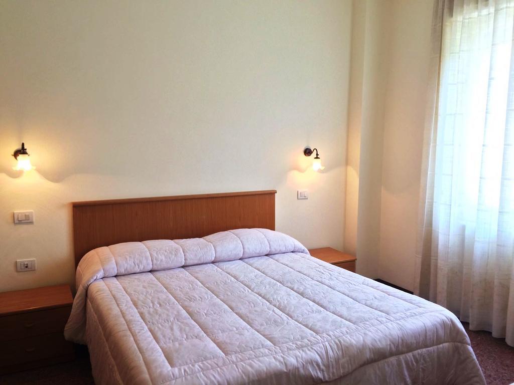 Hotel Villa Maria Sorrento Luaran gambar