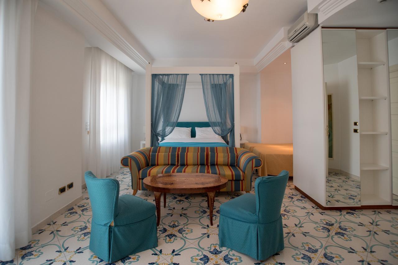 Hotel Villa Maria Sorrento Luaran gambar