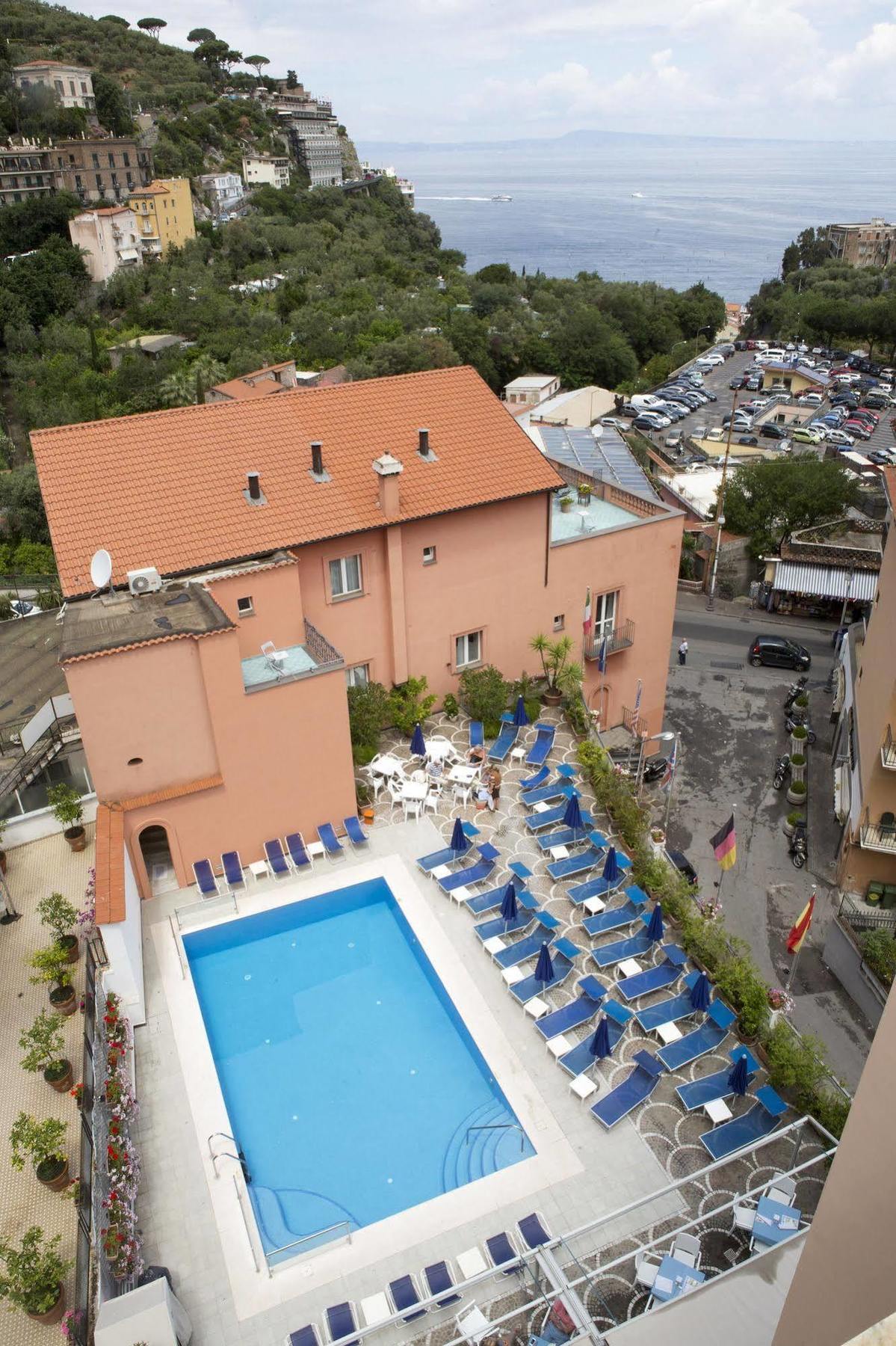 Hotel Villa Maria Sorrento Luaran gambar