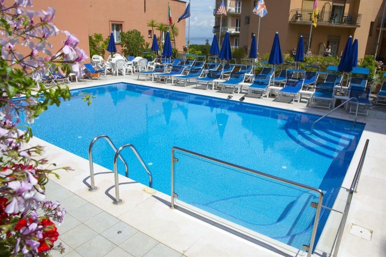 Hotel Villa Maria Sorrento Luaran gambar